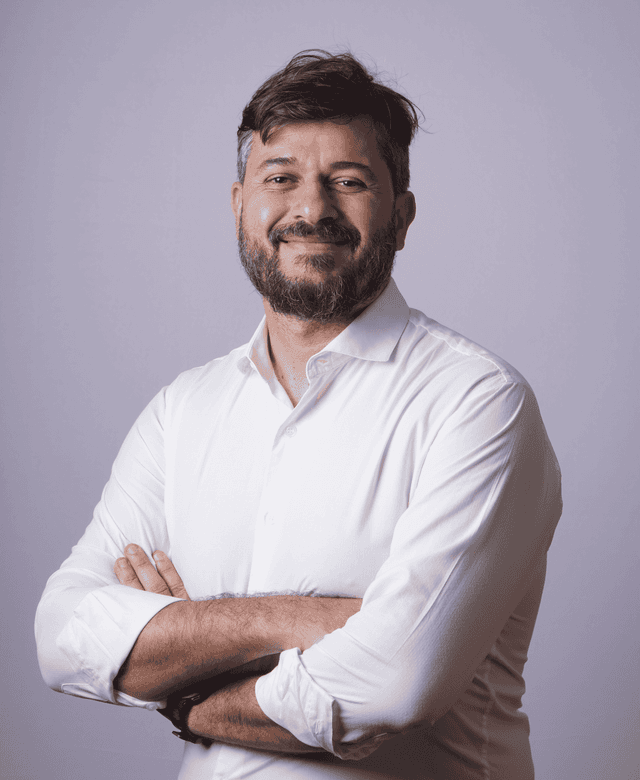  Rogério Lopes